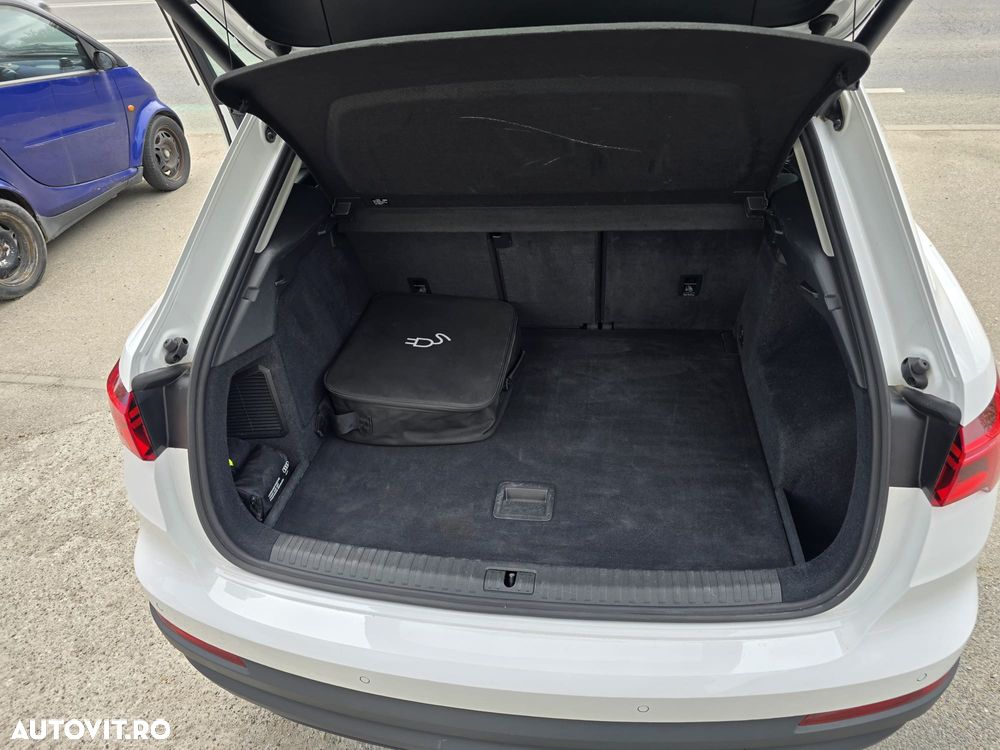 Audi Q3 45 TFSIe S tronic - 27