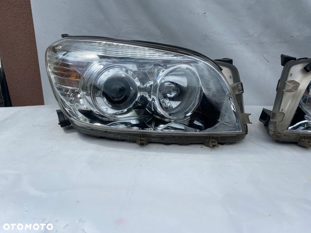 lampy rav4 III przed liftem komplet eu całe - 4