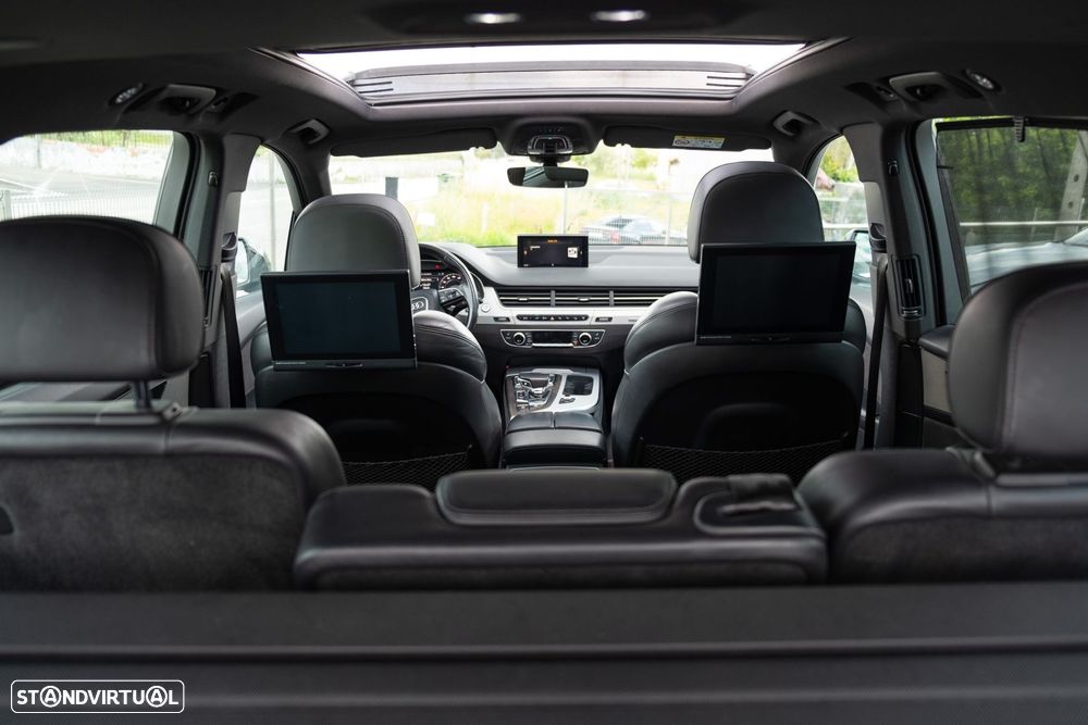 Audi Q7 - 19