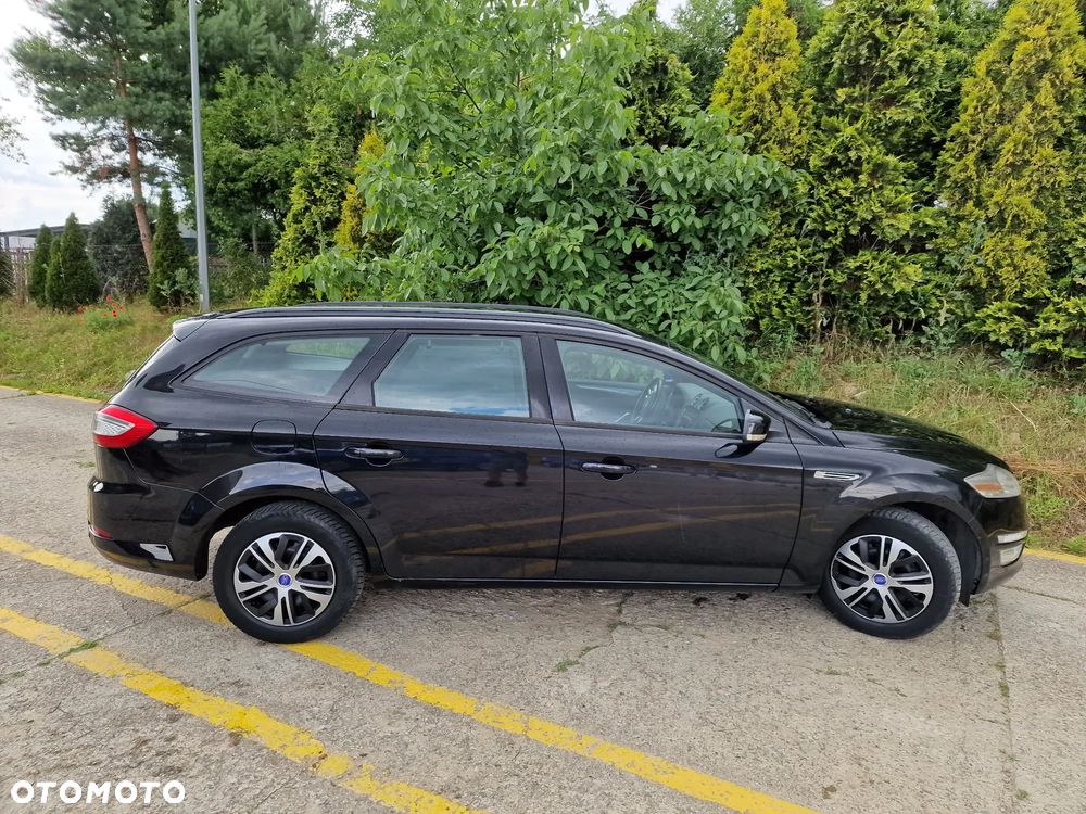 Ford Mondeo 2.0 TDCi Ghia - 5