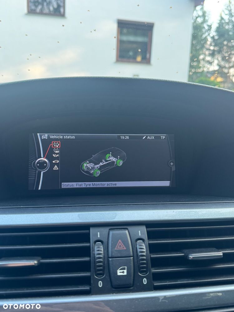 BMW Seria 5 520d - 14
