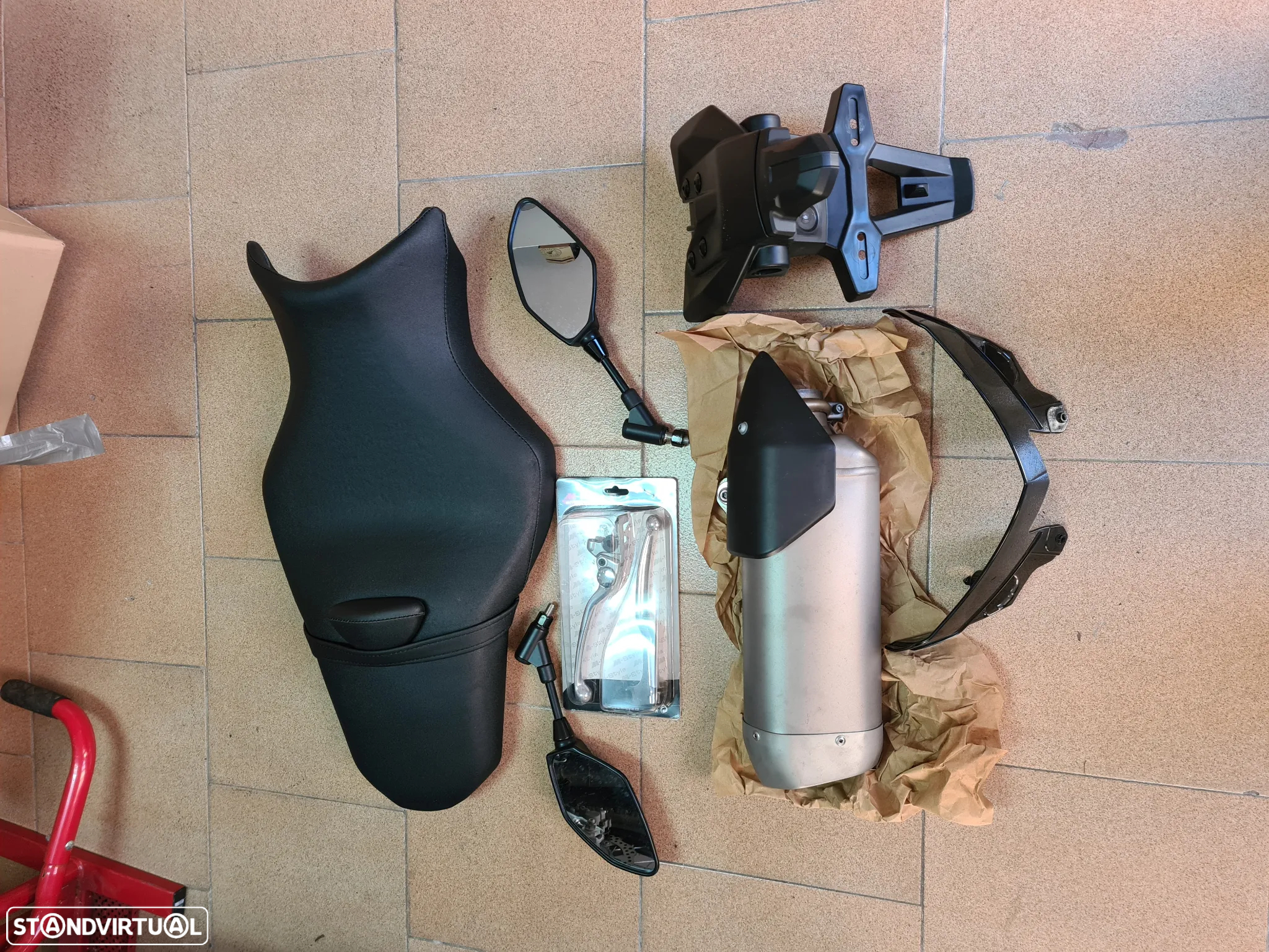 Yamaha MT-10 Preta mate - 11
