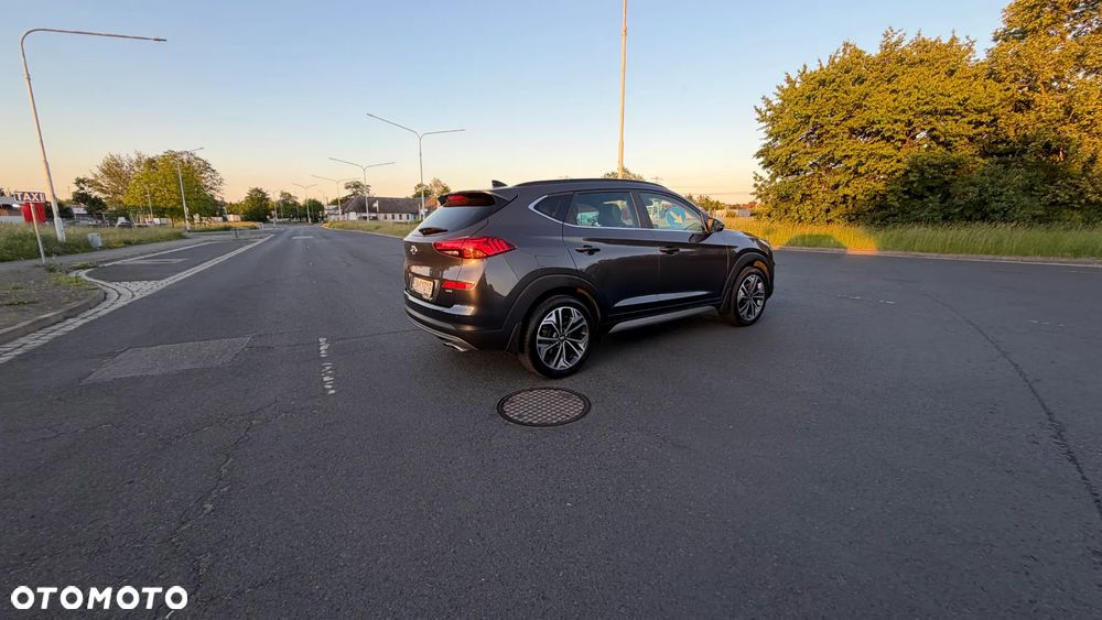 Hyundai Tucson 1.6 T-GDi Premium 4WD DCT - 3