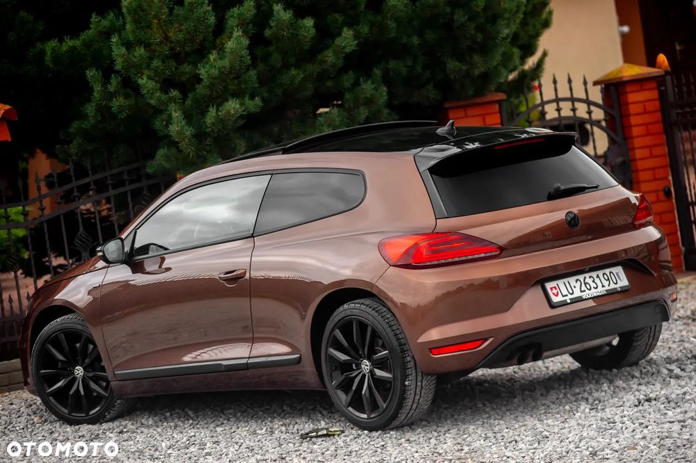 Volkswagen Scirocco 2.0 TSI BlueMotion Technology DSG Allstar - 10