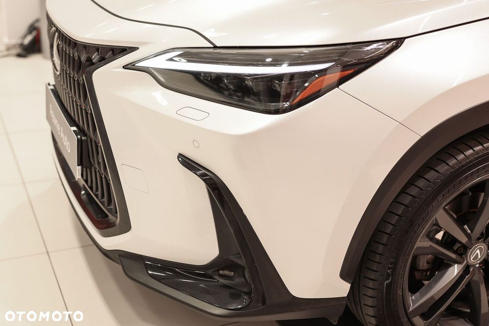 Lexus NX 350h Prestige AWD - 38