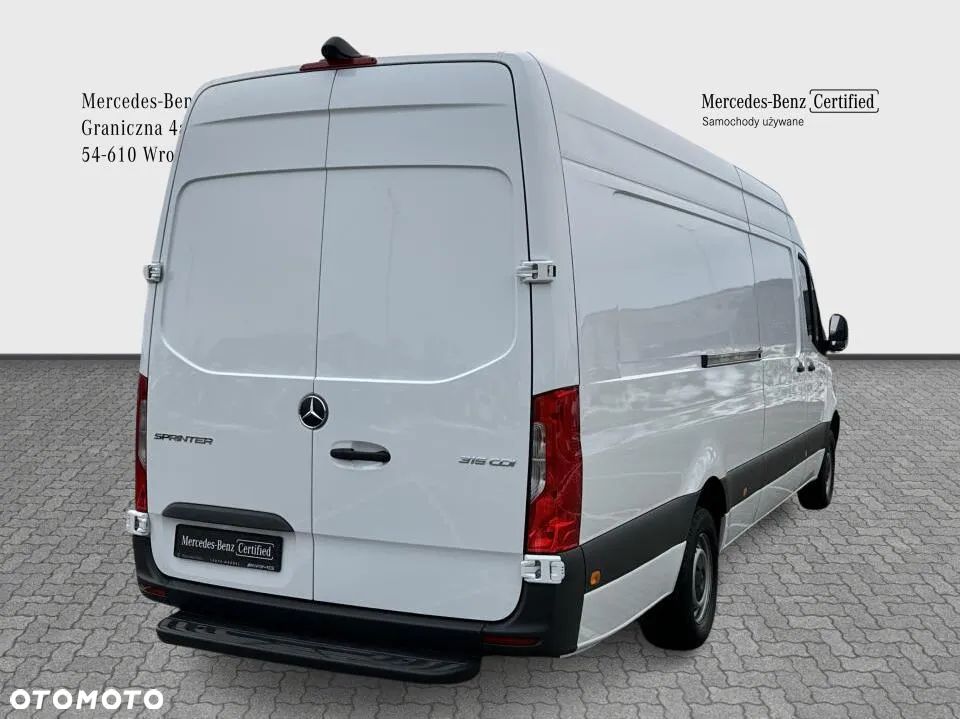Mercedes-Benz Sprinter - 6