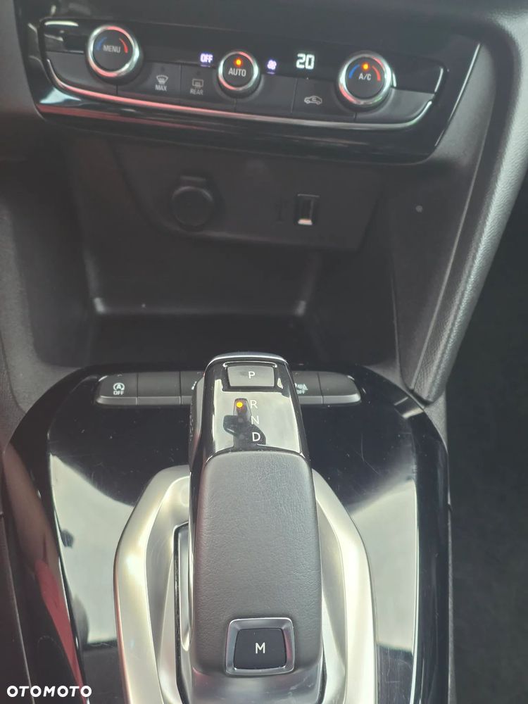 Opel Corsa 1.2 Elegance S&S - 3