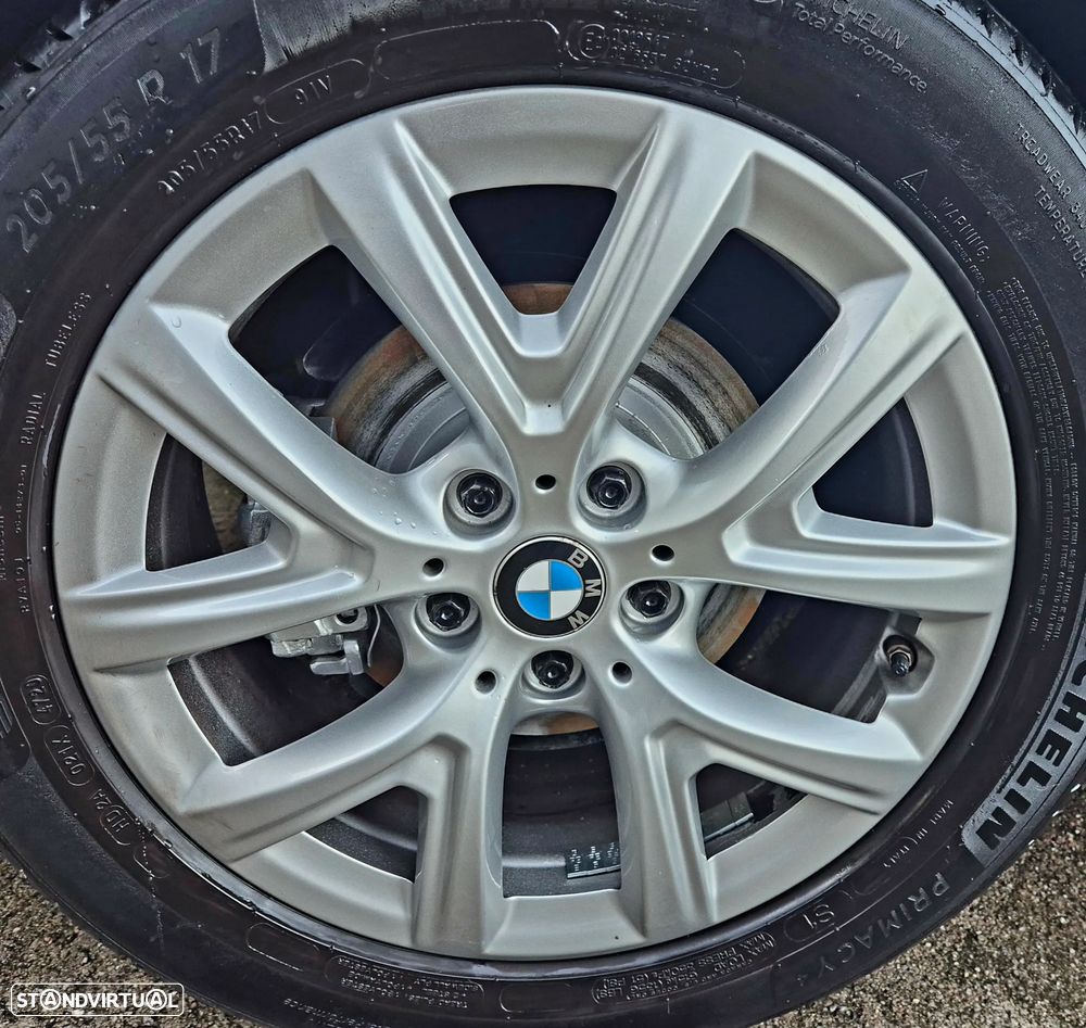 BMW 218 Active Tourer i Luxury Line - 41