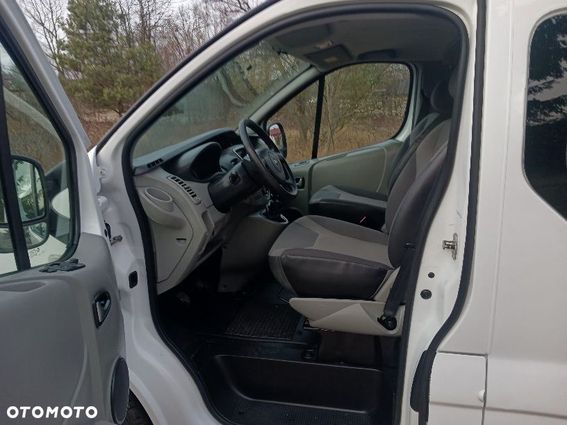 Renault Trafic - 15