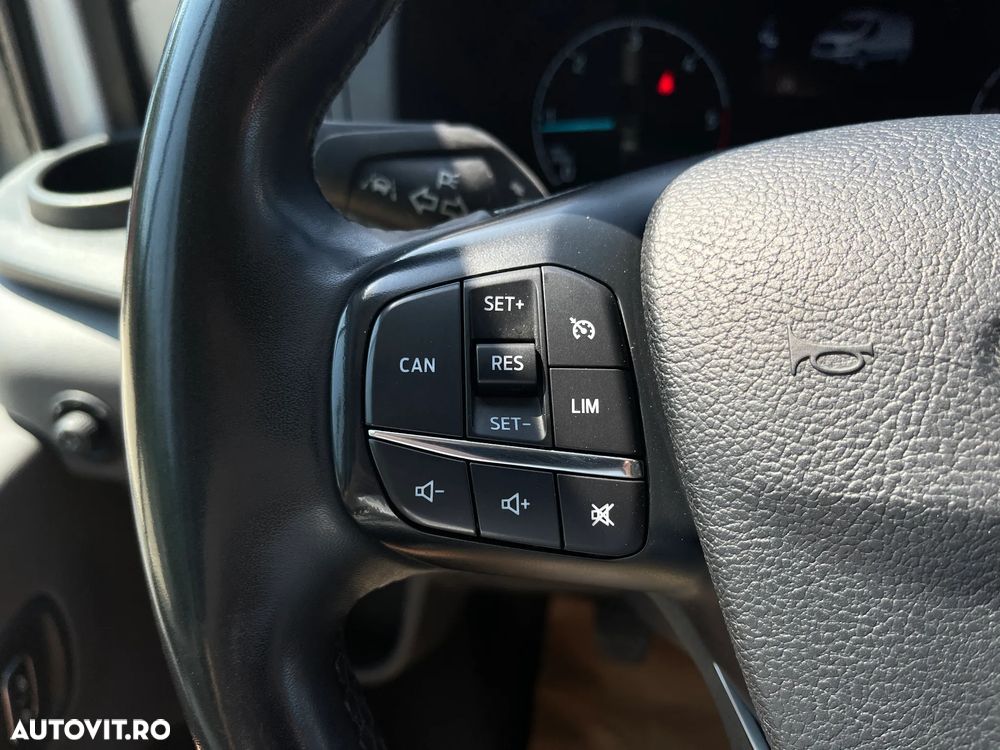 Ford Transit - 15