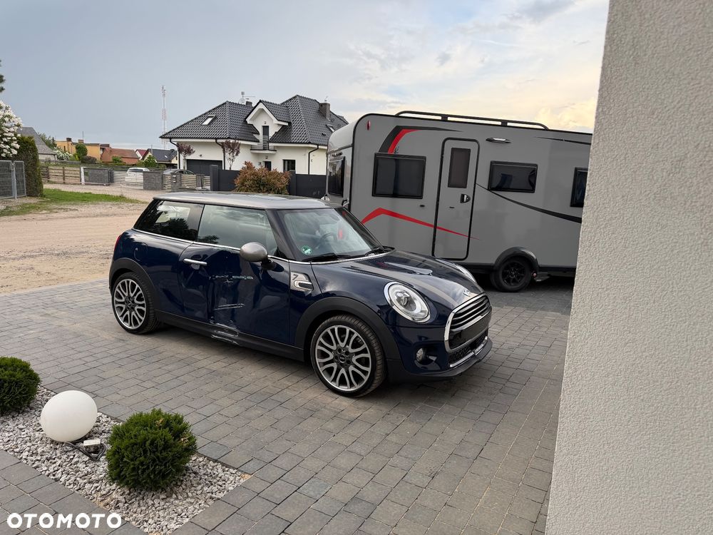 MINI Cooper Seven Chili - 1
