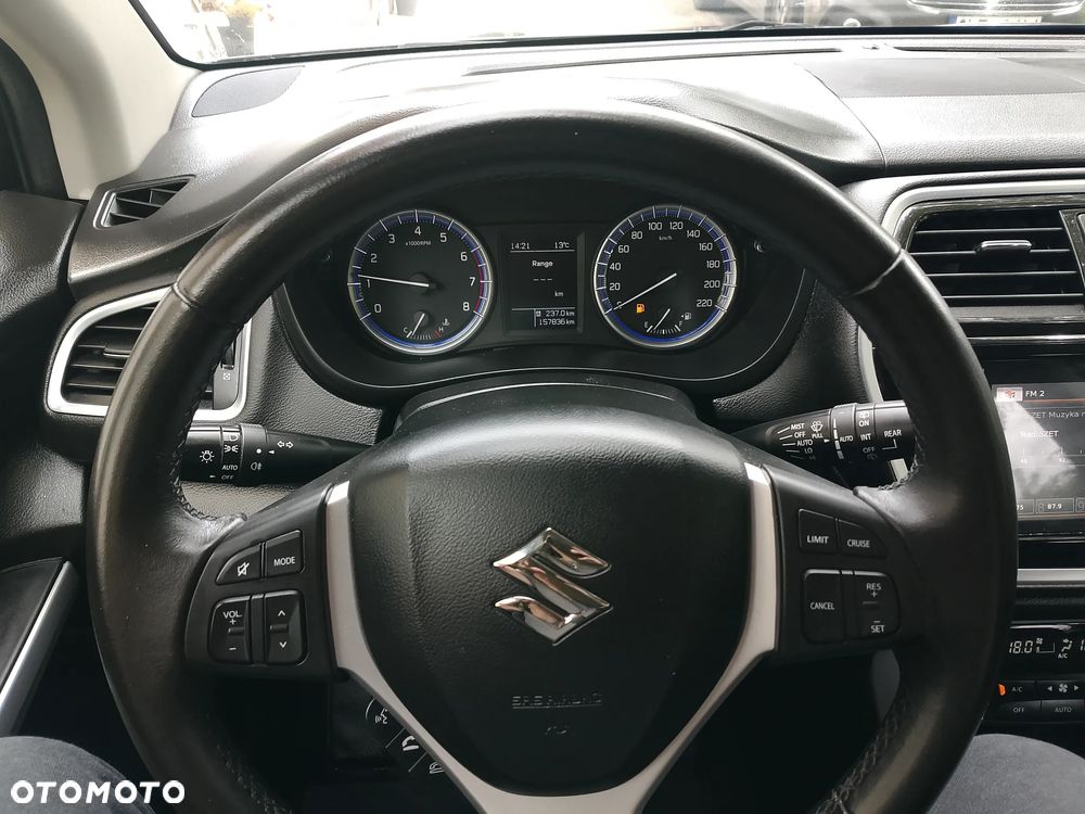 Suzuki SX4 S-Cross 1.4 Boosterjet Comfort - 11