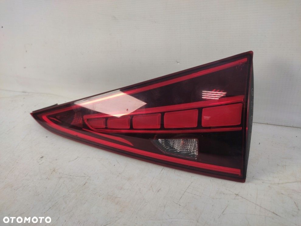 MERCEDES C-KLASA W206 KOMBI LAMPA PRAWA TYLNA KLAPA LED 2021- ORYGINAŁ - 4