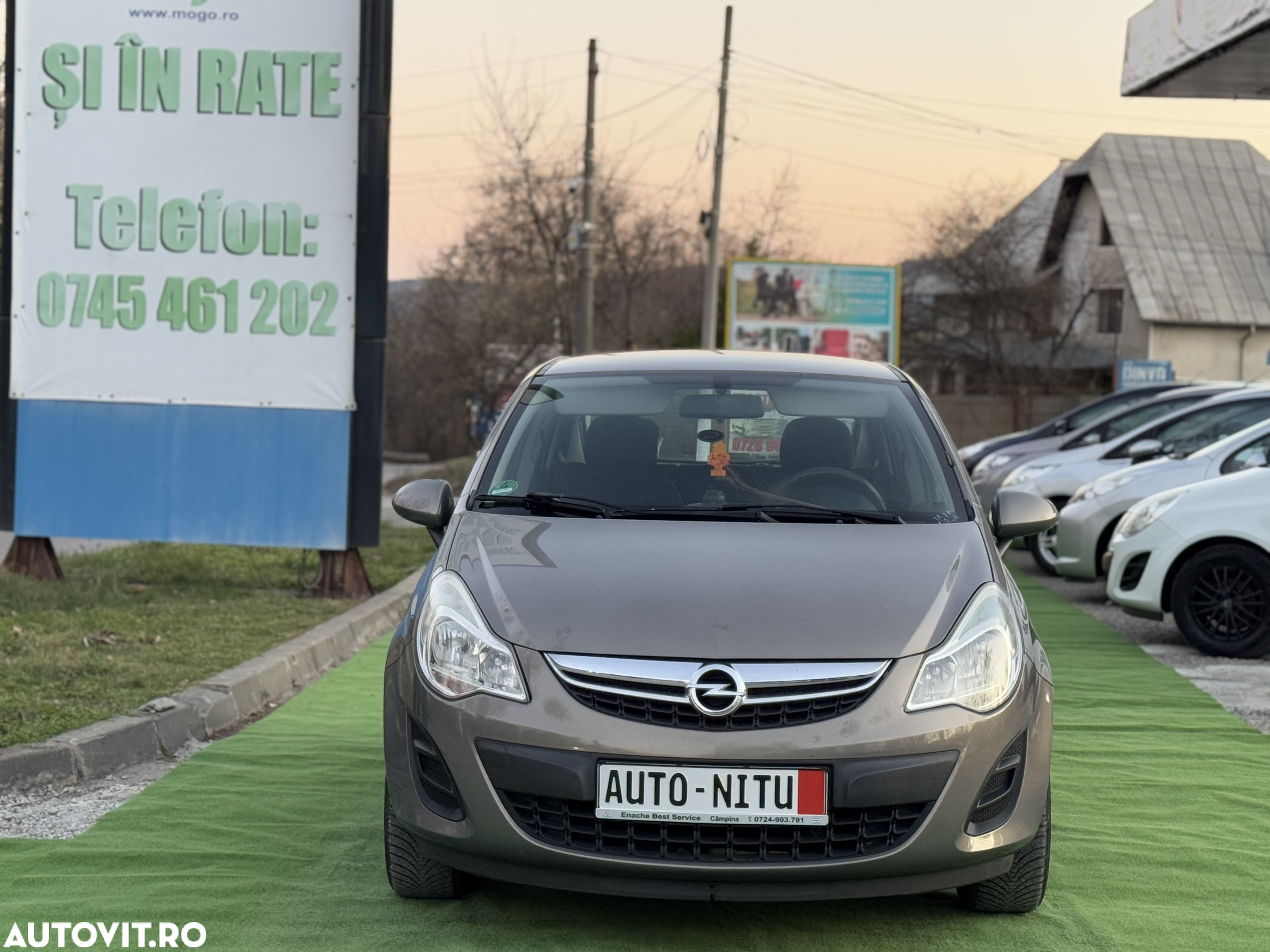 Opel Corsa 1.2 Edition - 2