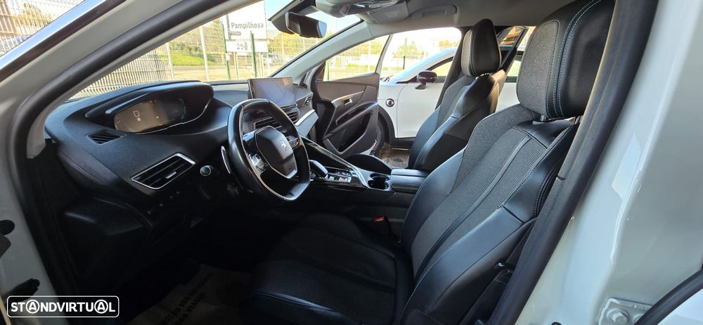 Peugeot 3008 1.6 Hybrid Allure e-EAT8 - 9