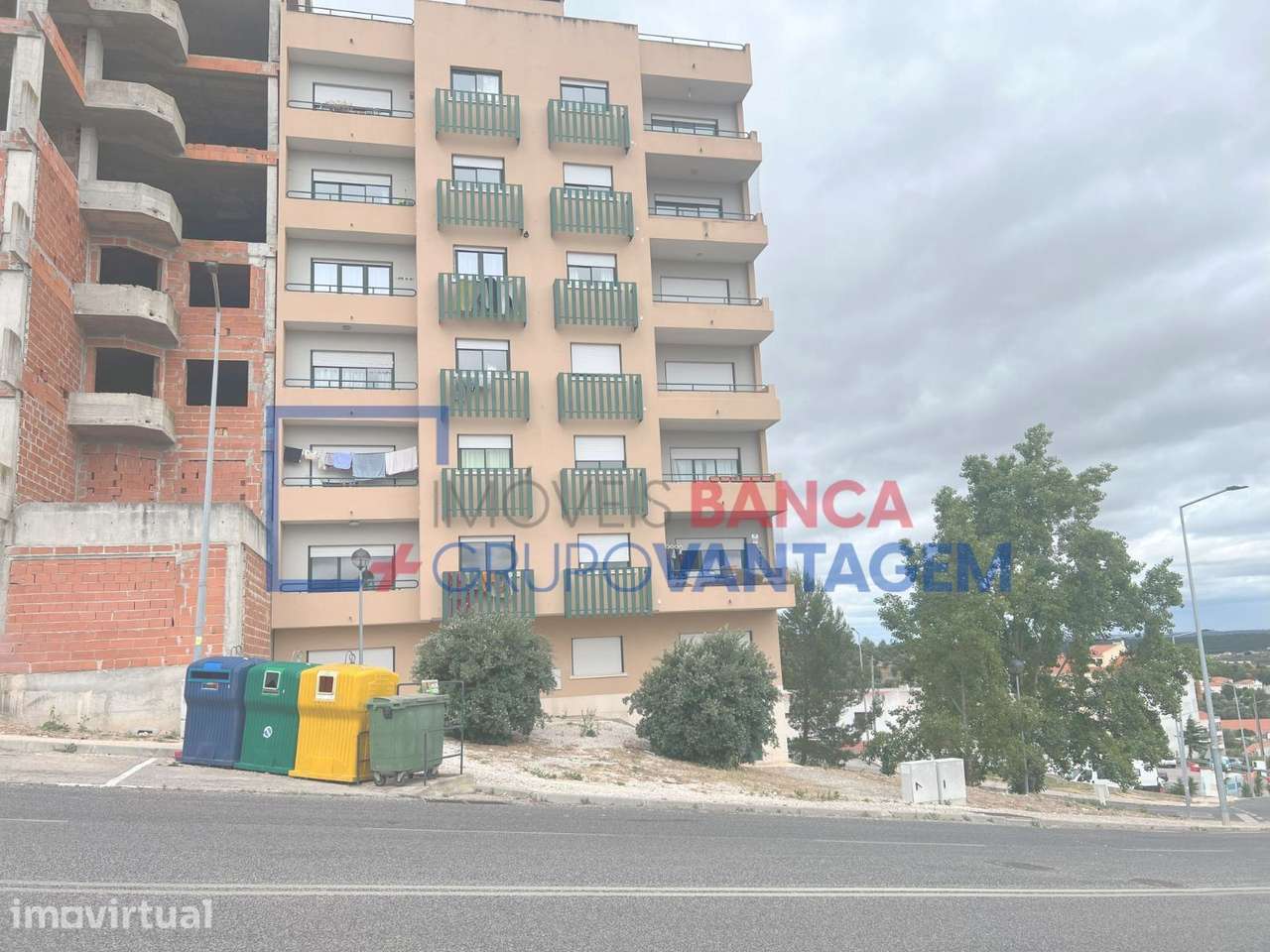 Apartamento T2, 3º andar - Quinta do Brandão, Paredes - Alenquer - Grande imagem: 2/5
