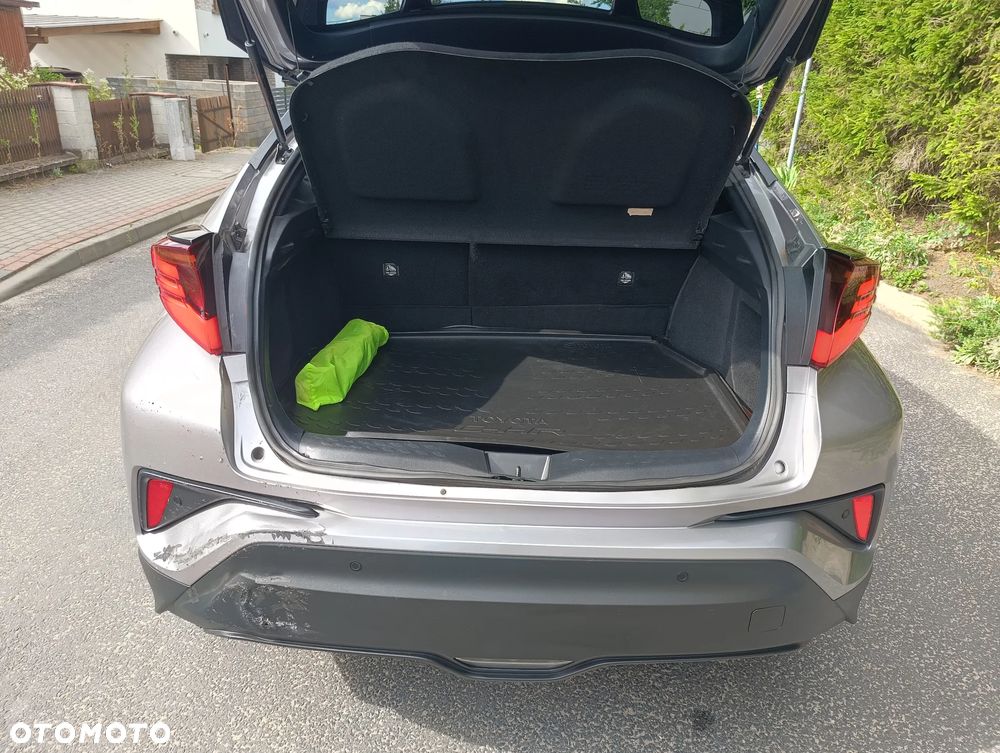 Toyota C-HR Business-Edition - 9