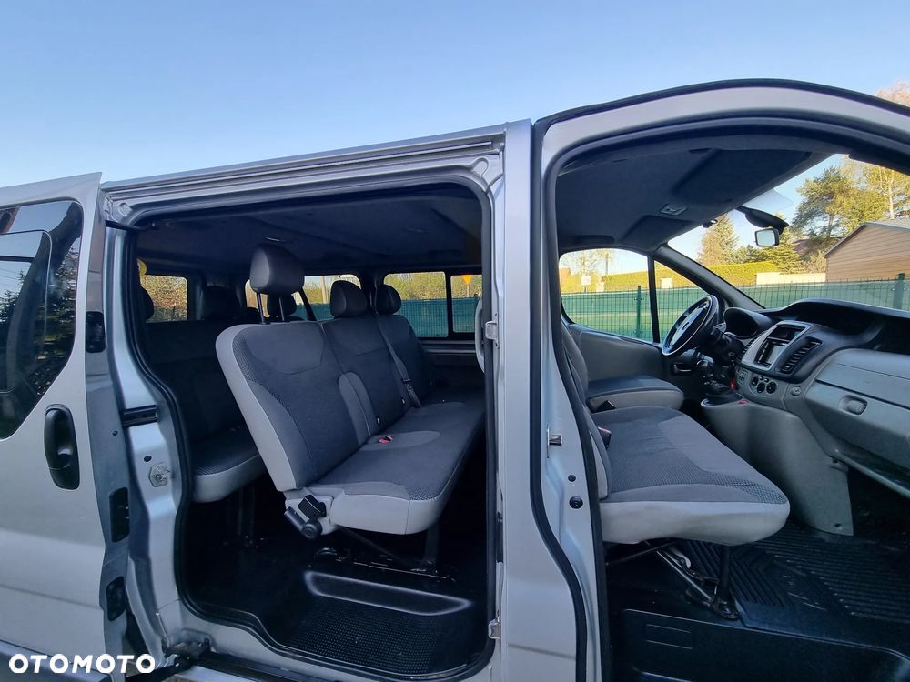 Opel Vivaro L2H1 2.9t - 9