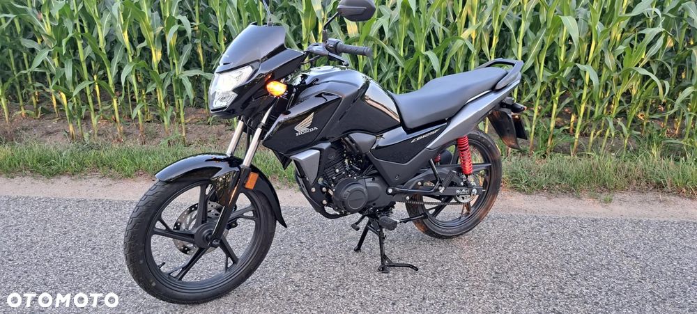 Honda CB - 1
