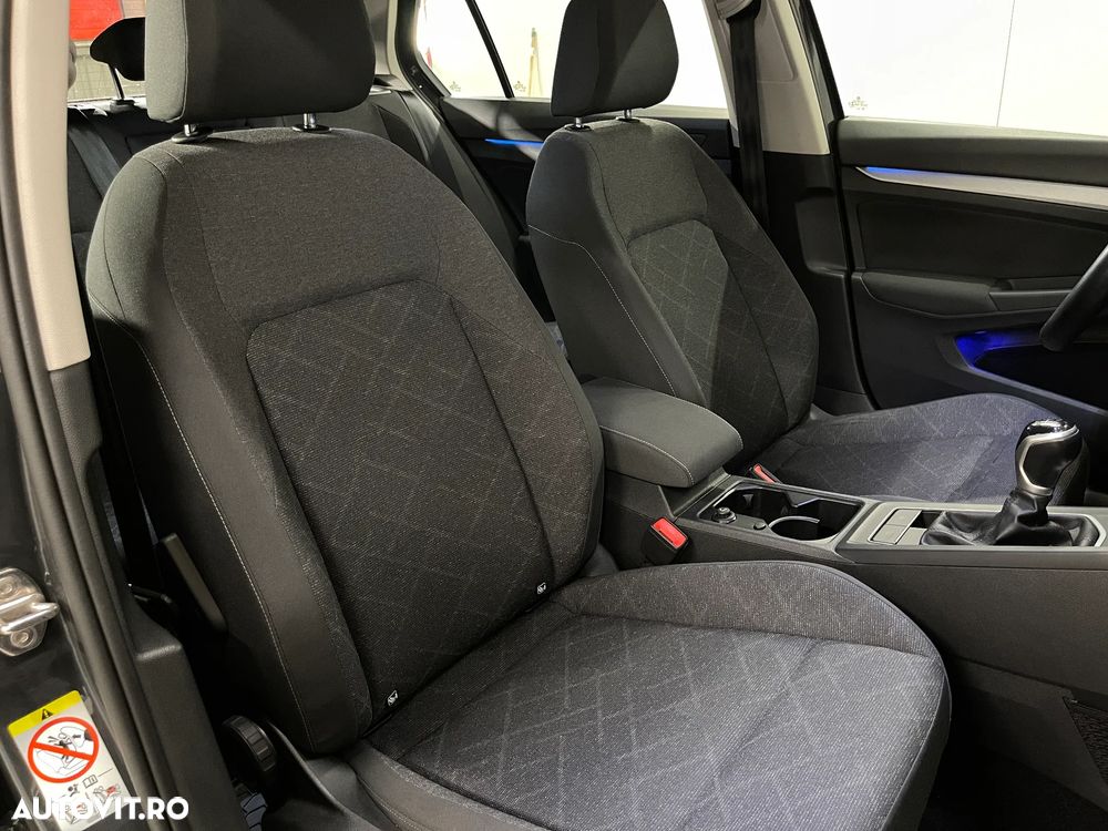 Volkswagen Golf 1.0 TSI Life - 11