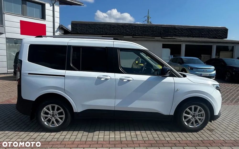 Ford Tourneo Courier 1.0 EcoBoost Titanium - 6