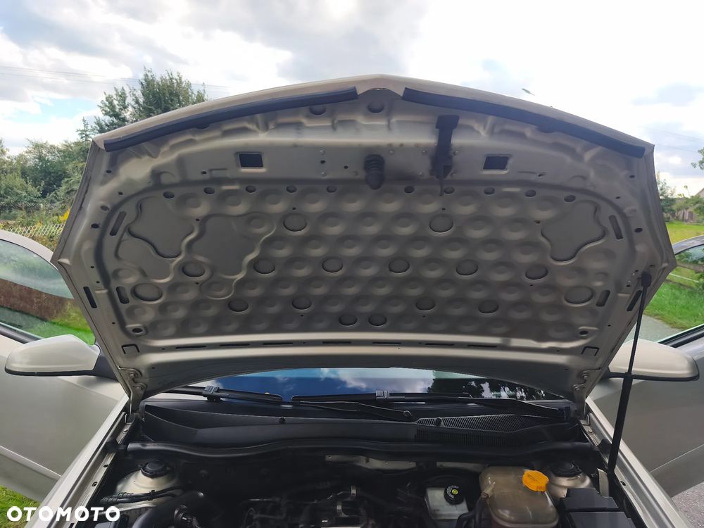 Opel Astra 1.6 Enjoy - 23