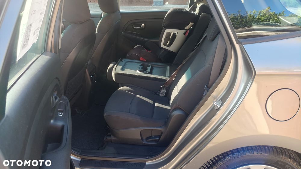 Kia Carens 1.7 CRDi XL - 9