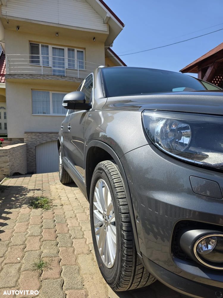 Volkswagen Tiguan 2.0 TDI DPF 4Motion BlueMotion Technology DSG Cup Track & Style - 6
