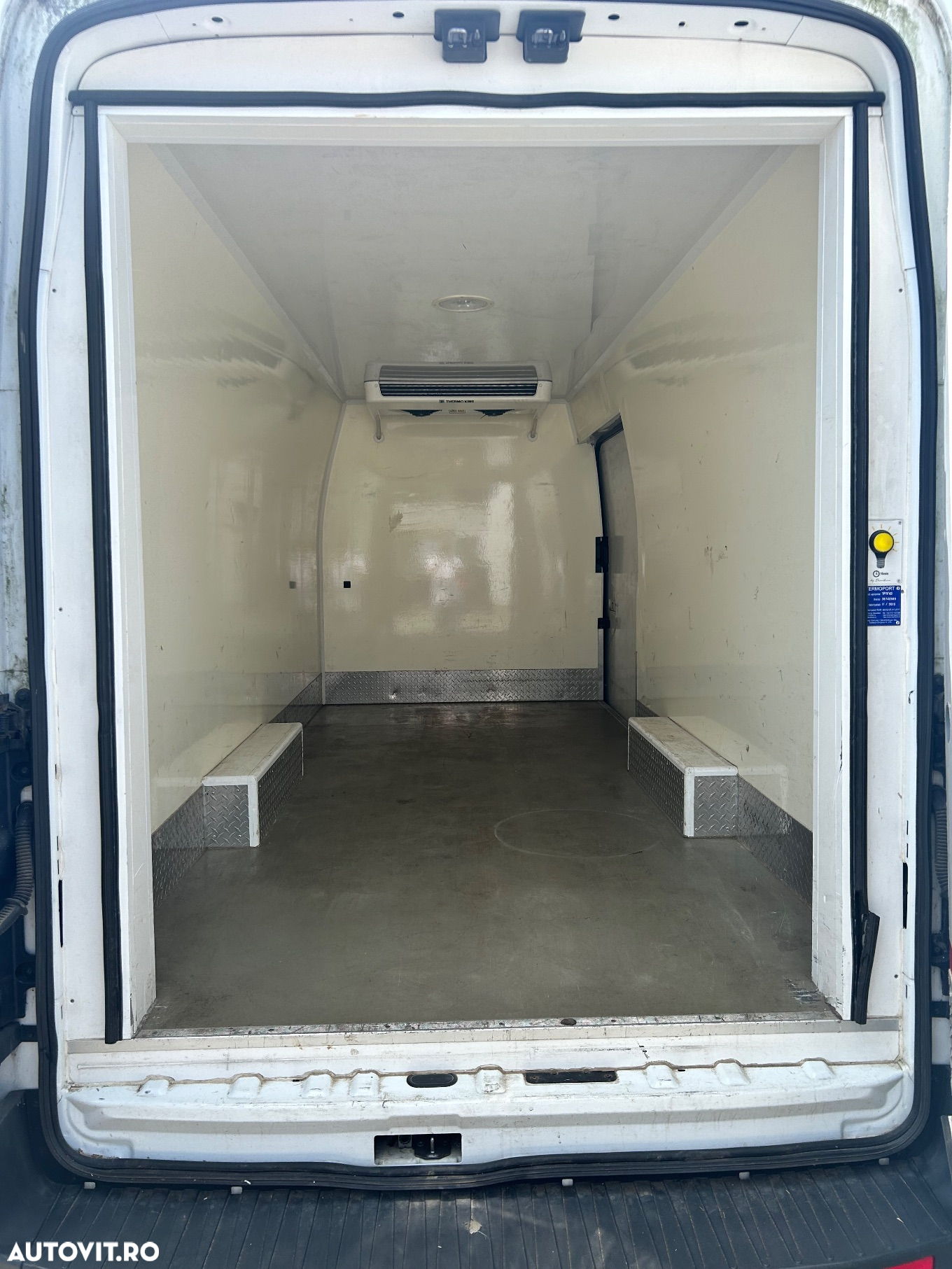Ford Transit Jumbo - 10