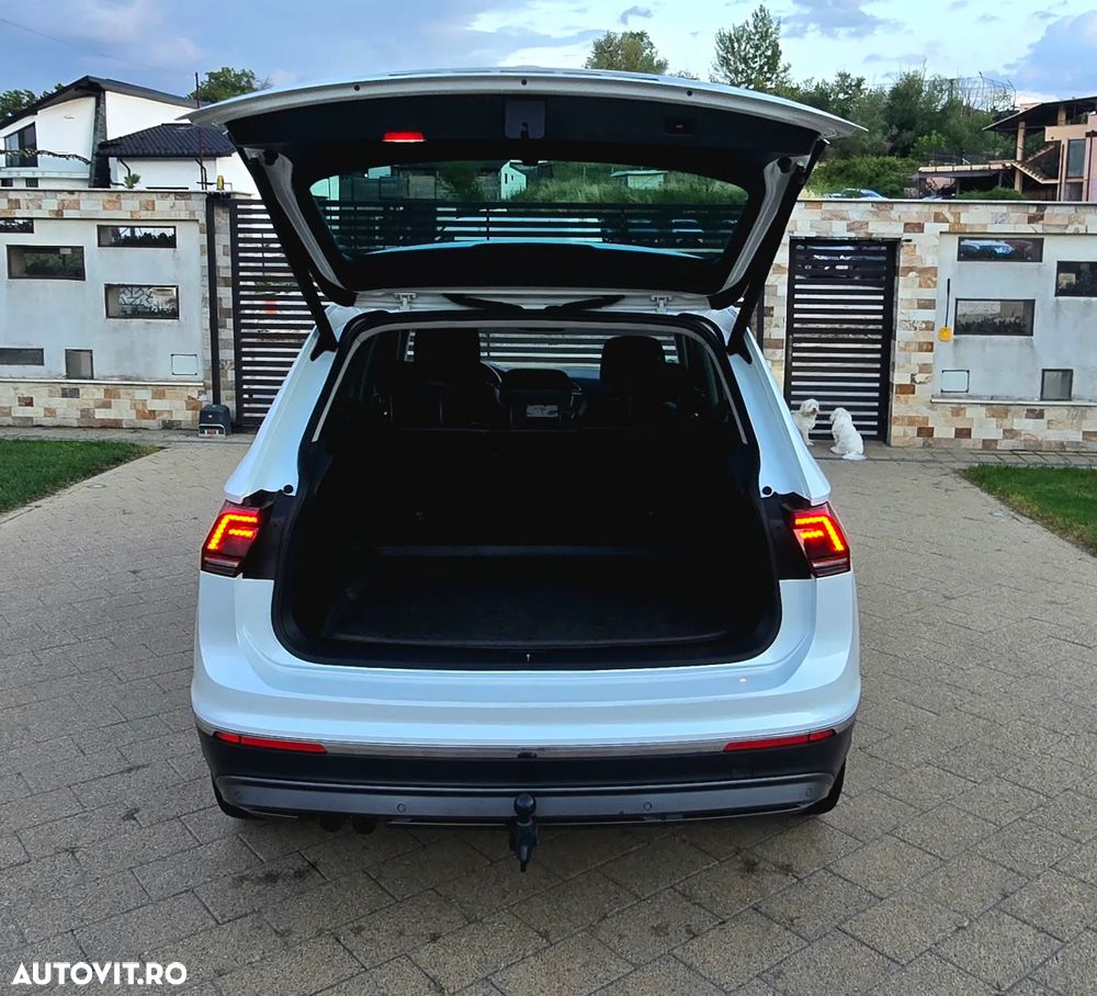 Volkswagen Tiguan 2.0 TDI SCR 4Motion DSG Highline - 29