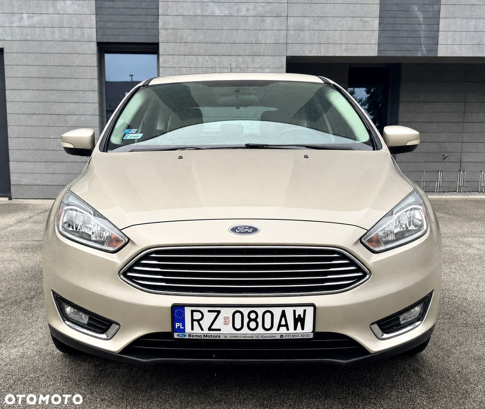 Ford Focus - 2