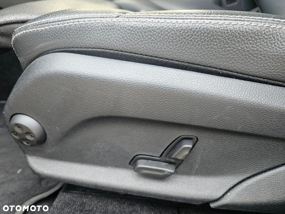 Mercedes-Benz GLC 220 d 4Matic 9G-TRONIC - 16