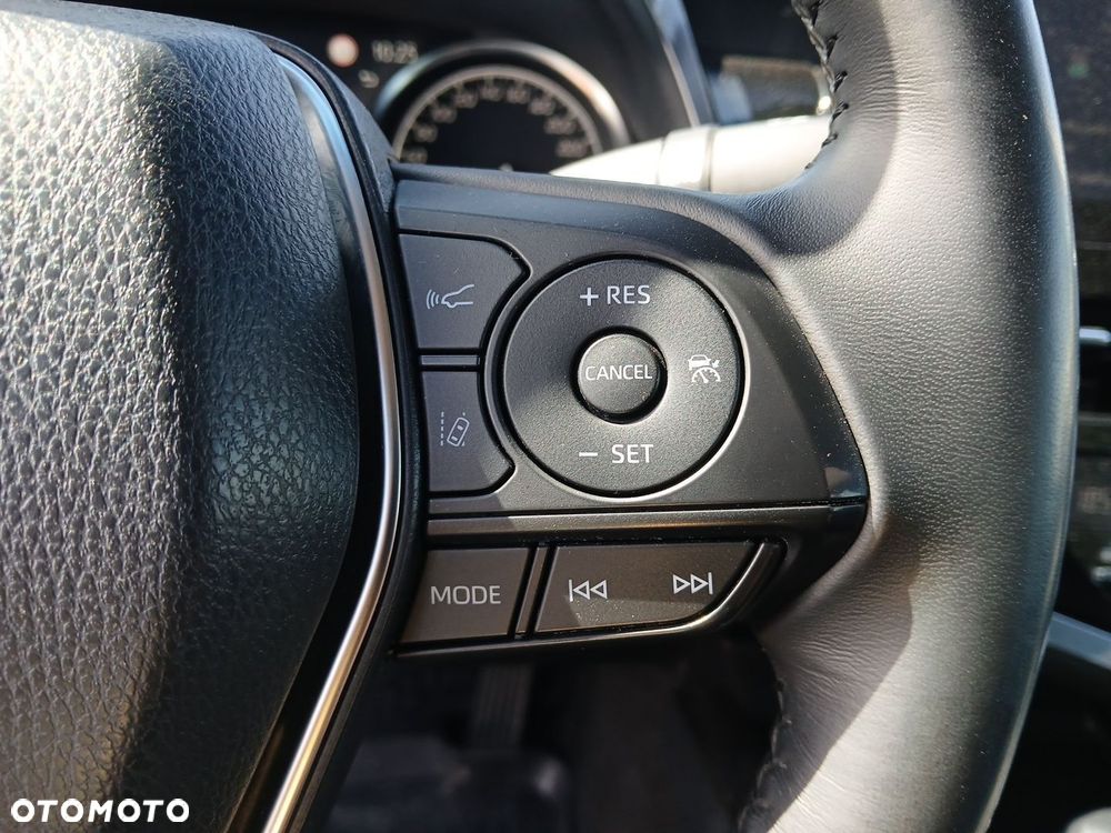 Toyota Camry 2.5 Hybrid Comfort CVT - 26