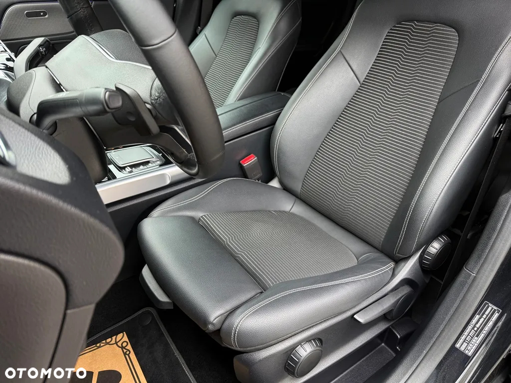 Mercedes-Benz GLB 200 d 8G-DCT Style - 33
