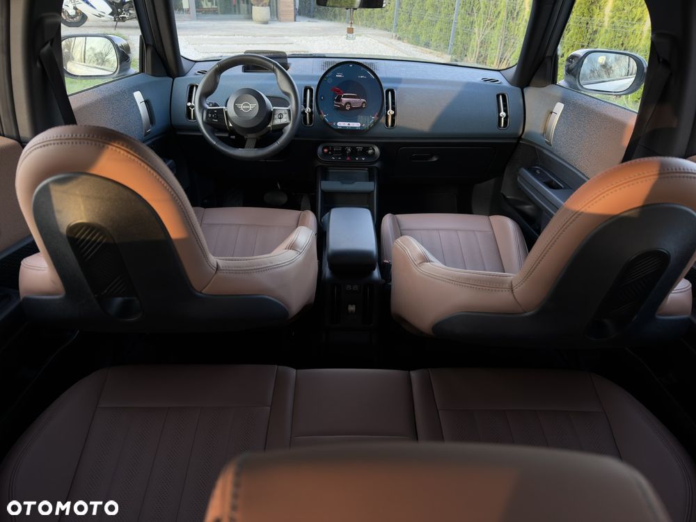 MINI Countryman C mHEV Linia Essential - 17