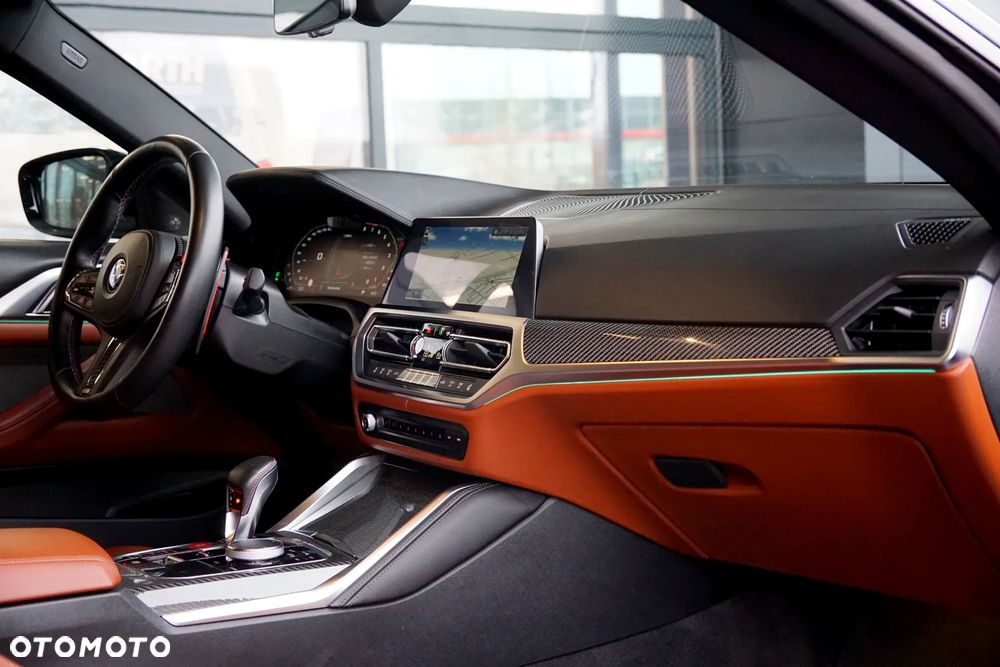 BMW M4 Competition M xDrive - 23