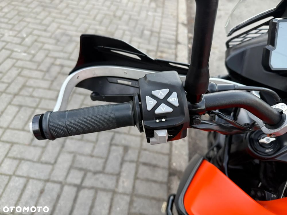 KTM Adventure - 10