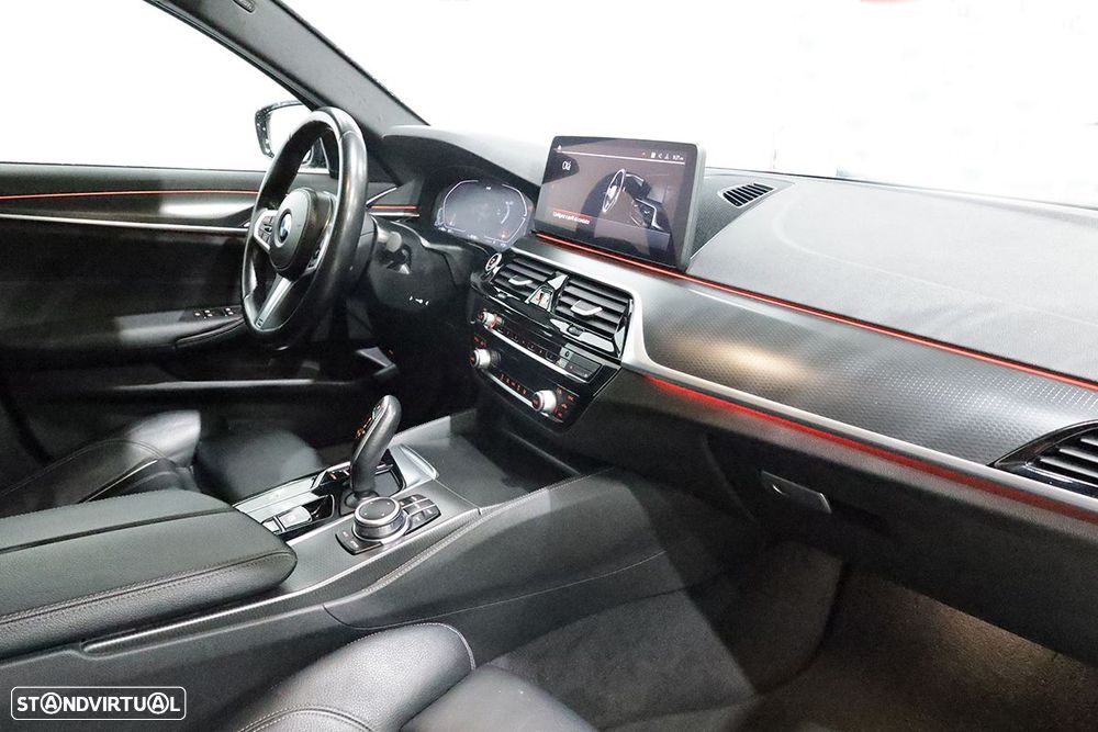 BMW 520 d Pack M Auto - 22