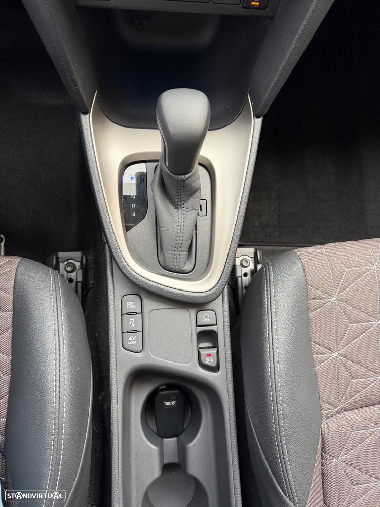 Toyota Yaris Cross 1.5 HDF Luxury - 20