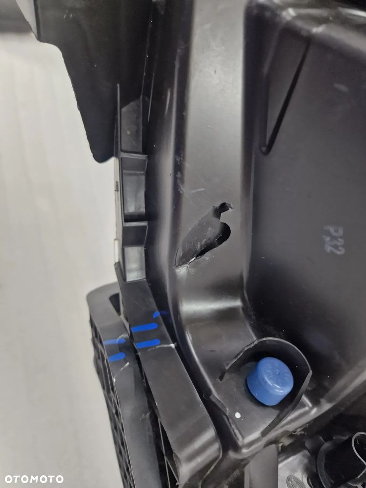 NISSAN NV200 / E-NV200 13- LEWA LAMPA PRZEDNIA PRZÓD , NR AUKCJI LA341 - 22