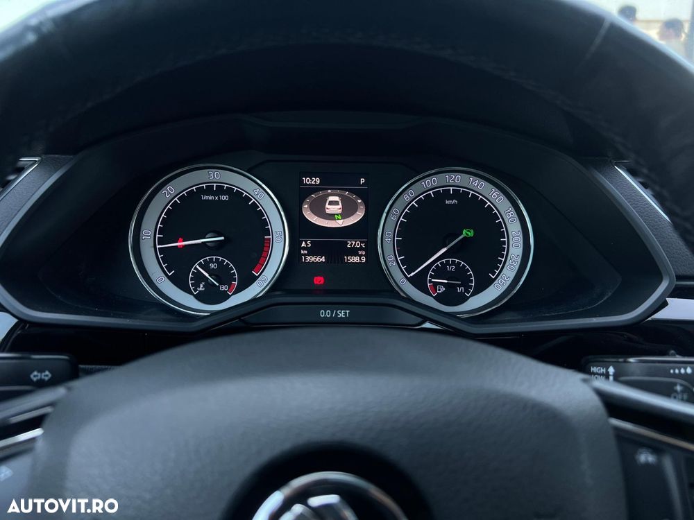 Skoda Superb - 36