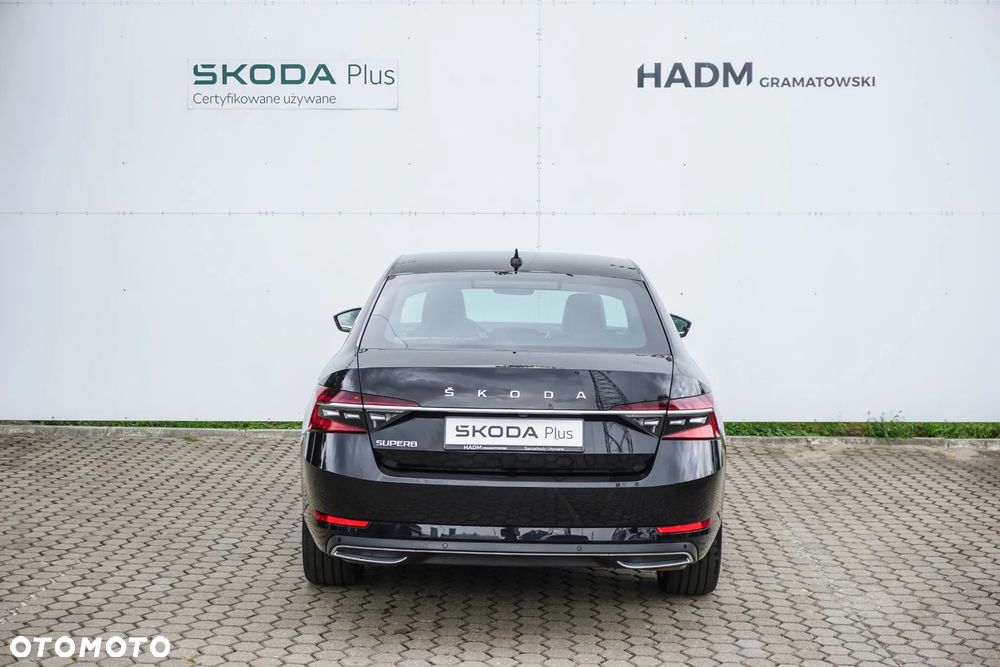 Skoda Superb 2.0 TSI L&K DSG - 7