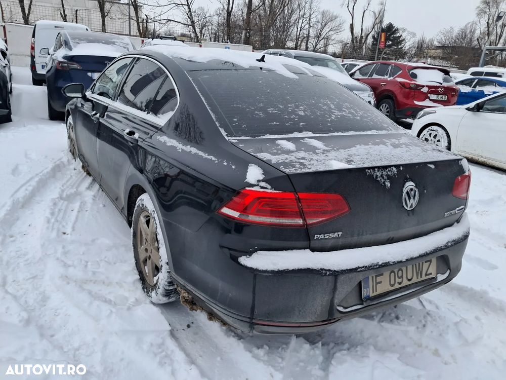 Volkswagen Passat 2.0 TDI SCR DSG Highline - 4
