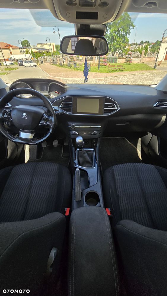 Peugeot 308 - 13