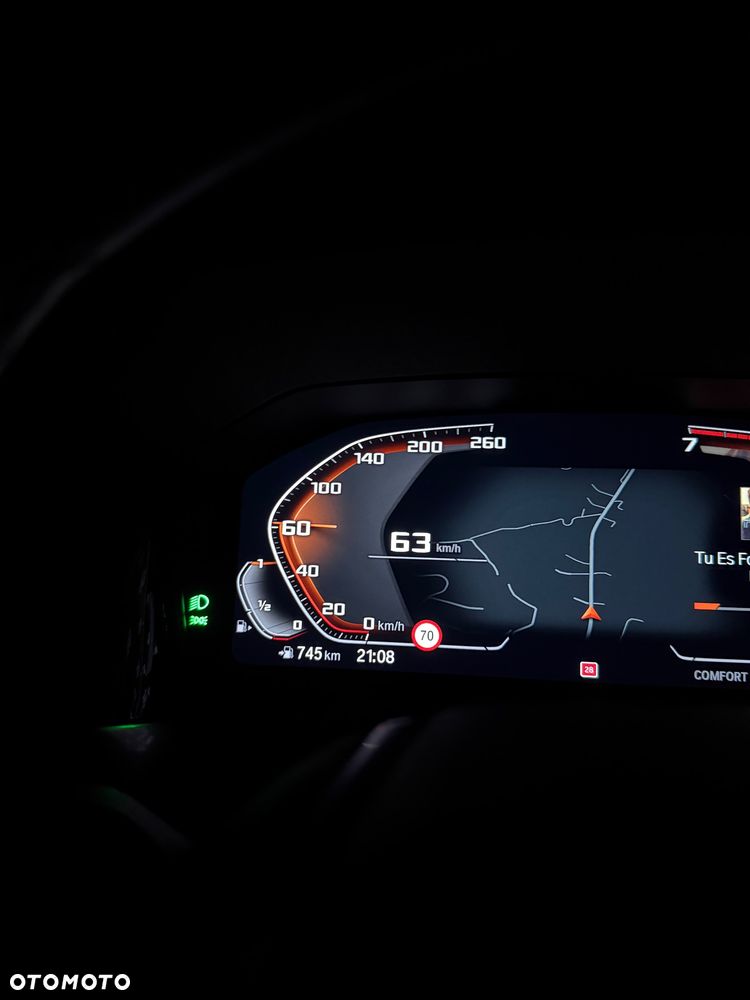 BMW Seria 3 330i xDrive Sport Line - 19
