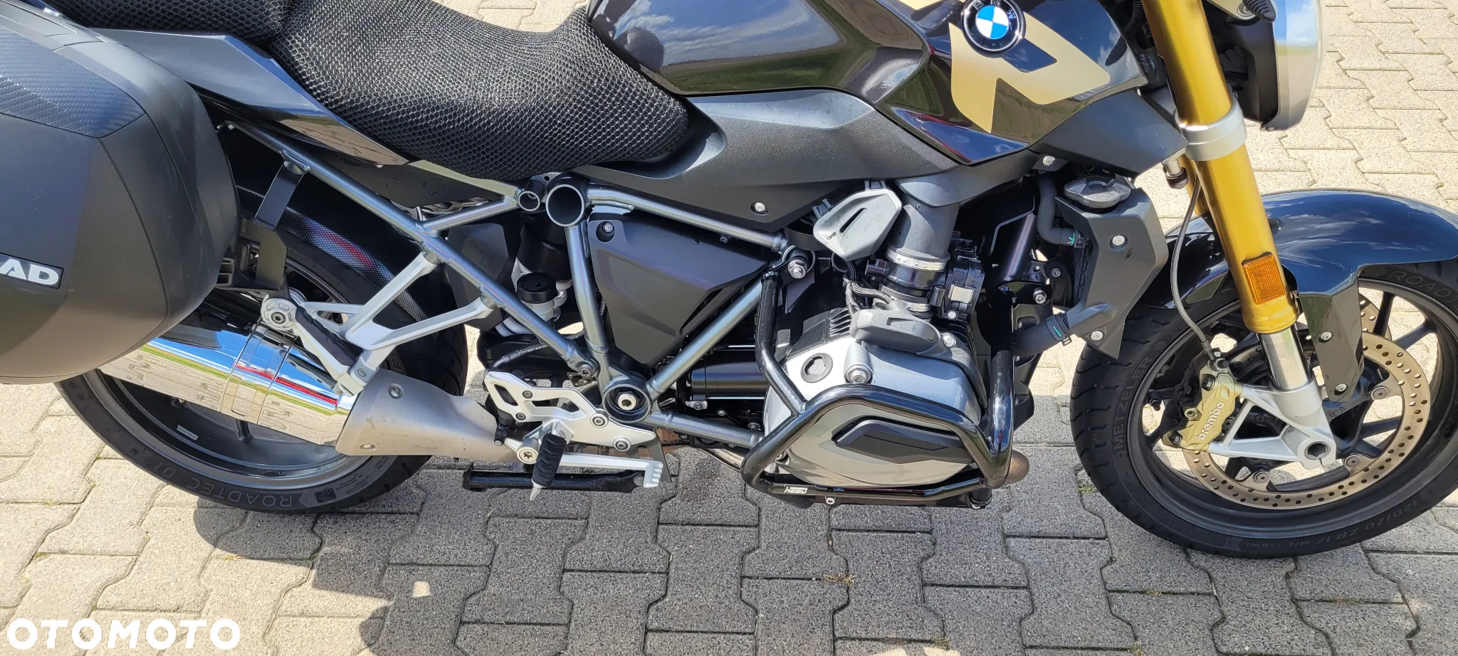 BMW R - 9