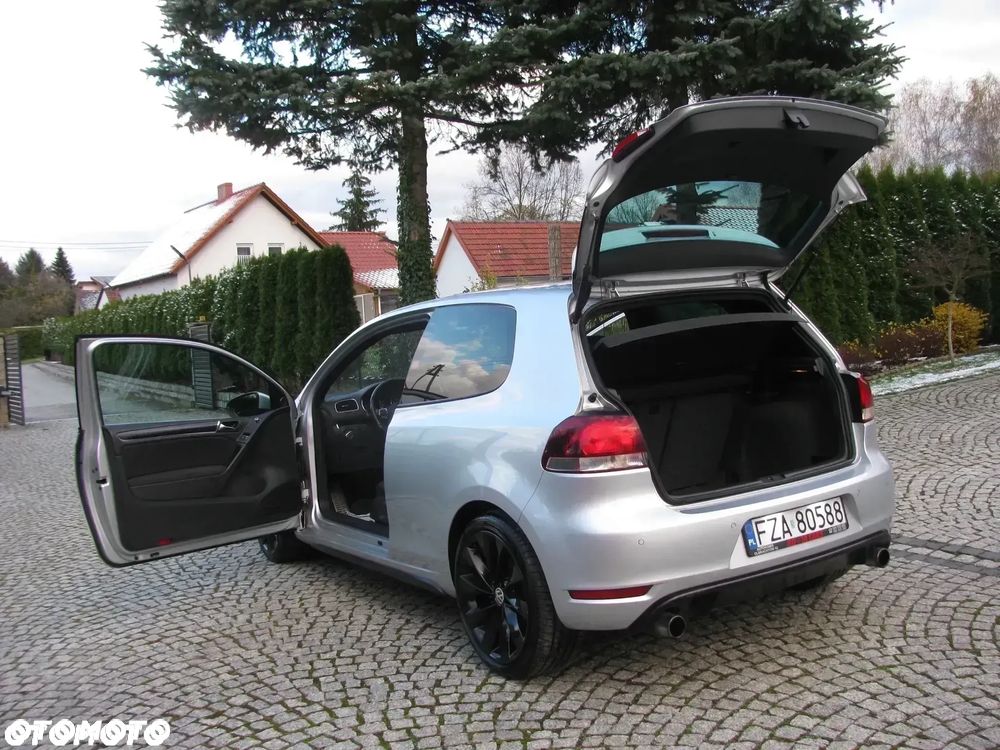 Volkswagen Golf 2.0 GTI DSG - 13