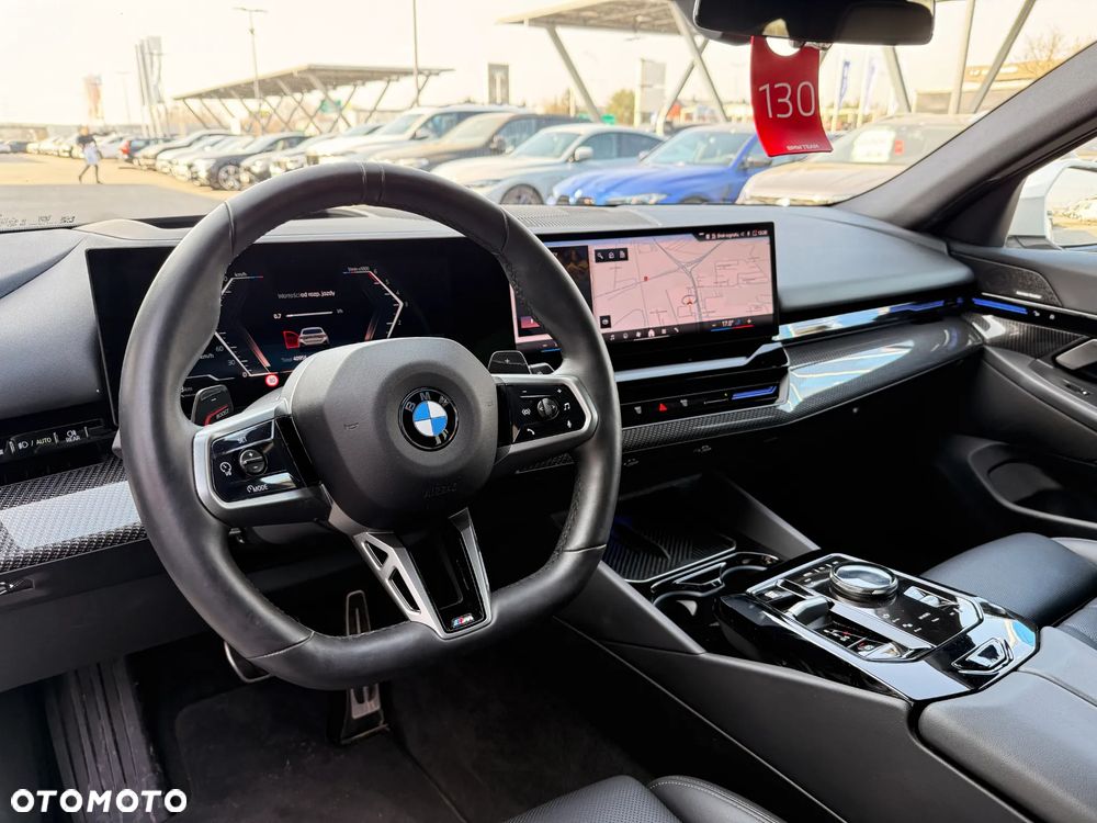BMW Seria 5 520d - 29