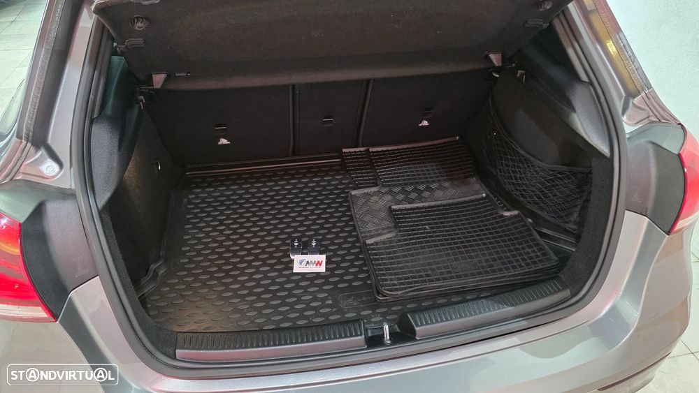 Mercedes-Benz A 180 d AMG Line Aut. - 47