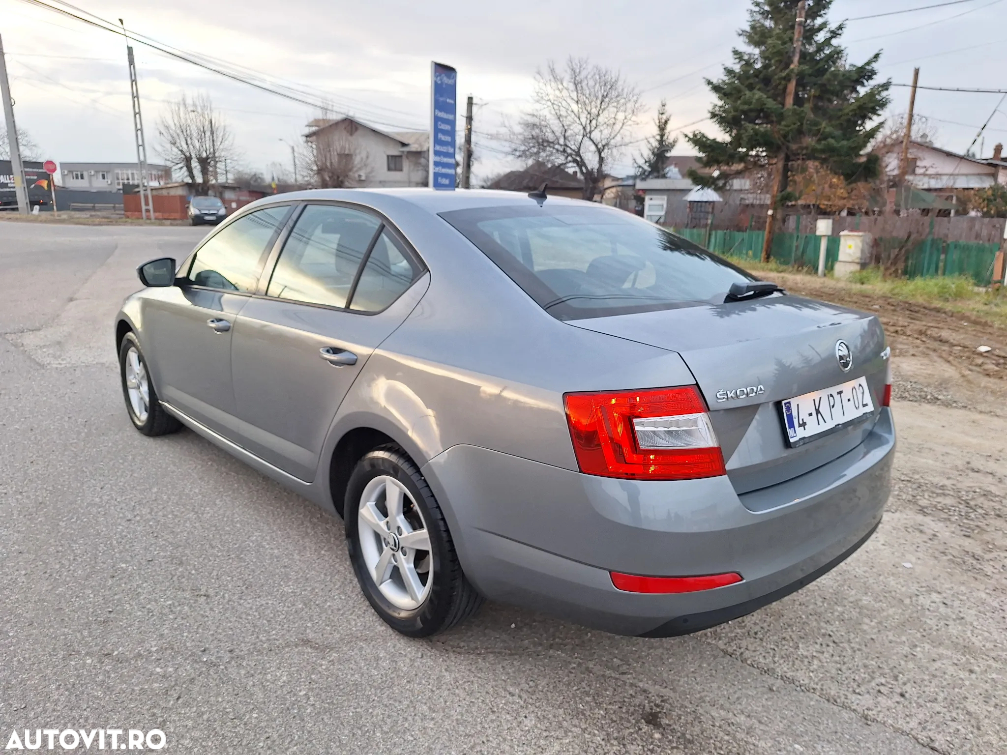 Skoda Octavia 1.4 TSI ELEGANCE - 17